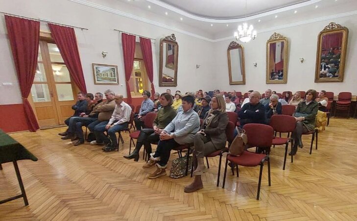 Összművészeti est volt a Dunatáji Beszélgetések téli alkalma, fotó: Pelt Ilona Összművészeti est volt a Dunatáji Beszélgetések téli alkalma, fotó: Pelt Ilona