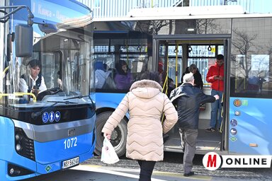 Az új, elektronikus rendszer bevezetése hatalmas előrelépés a város tömegközlekedésének gördülékenyebbé tételében (Fotó: Ótos András felvétele)