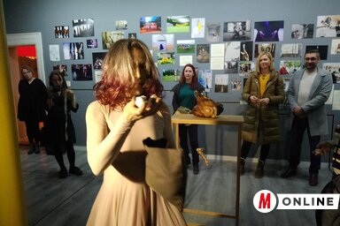 Performansz is különlegességet kölcsönzött a megnyitónak (Fotó: BJK)