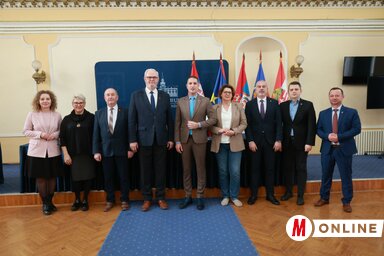 A nagykikindai városvezetés a lengyel delegációval (Fotó: Nagykikindai önkormányzat)