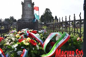 Megemlékezés Paganini József sírjánál Szabadkán a Zentai úti temetőben