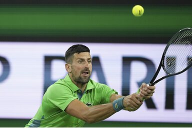 Novak Đoković nagyon elégedetlen lehet az év eleji, kemény pályás teljesítményével (Fotó: Beta/AP)