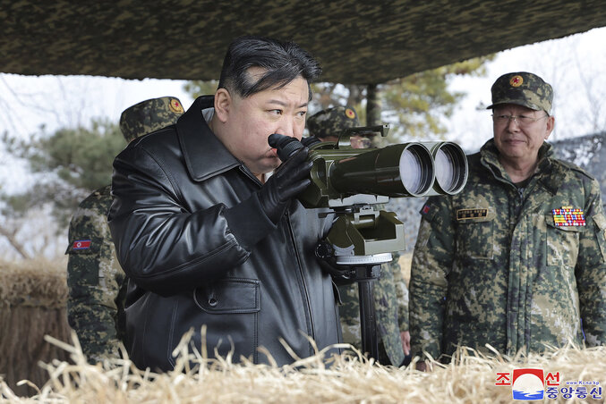 Kim Dzsong Un, a Koreai Népi Demokratikus Köztársaság vezetője (Fotó: Beta) Kim Dzsong Un, a Koreai Népi Demokratikus Köztársaság vezetője (Fotó: Beta)