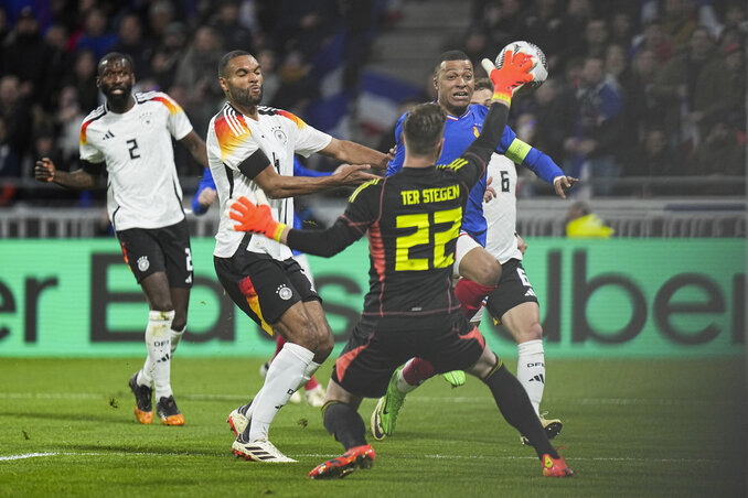 Ter Stegen jól védte a németek kapuját (Fotó: Beta/AP) Ter Stegen jól védte a németek kapuját (Fotó: Beta/AP)