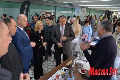 Nenad Ivanišević elbeszélgetett a vállalatok képviselőivel (Fotó: Dávid Csilla)