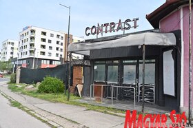 Megemlékezés a Contrast diszkóban tűzhalált halt fiatalok emlékére