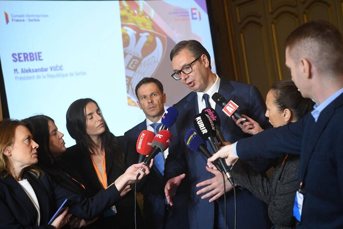Aleksandar Vučić a szerbiai médiumoknak nyilatkozik (Fotó: Beta)