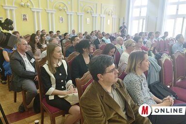 A Tudóstalálkozó megnyitóján (Fotó: Lukács Melinda)