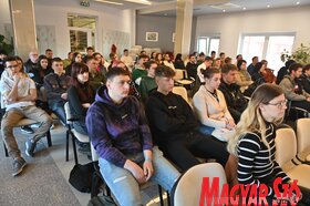 Megnyílt a Magyar Nemzeti Tanács egyetemi felkészítő tábora Újvidéken