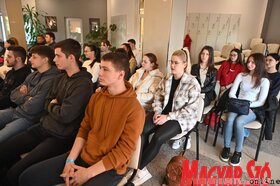 Megnyílt a Magyar Nemzeti Tanács egyetemi felkészítő tábora Újvidéken