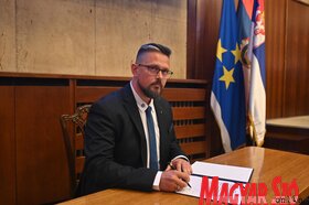 Juhász Bálint a tartományi parlament új elnöke