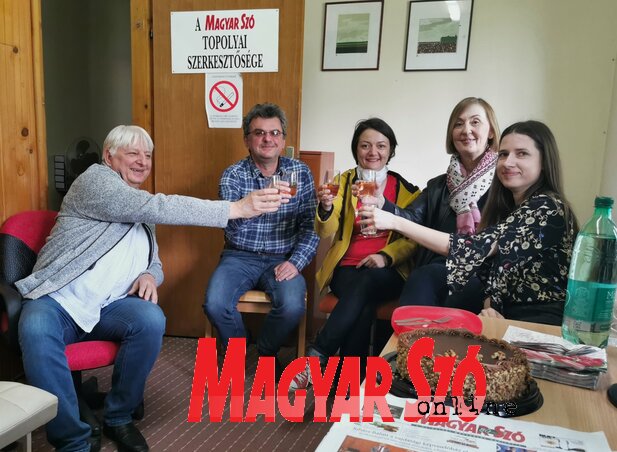 A topolyai szerkesztőségben