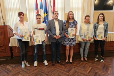 Hat klub sportolói kaptak ösztöndíjat (Fotó: Puskás Károly felvétele)