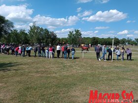 A szezont megnyitó lóverseny Zobnaticán