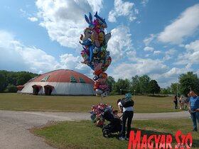 A szezont megnyitó lóverseny Zobnaticán