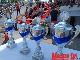 A szezont megnyitó lóverseny Zobnaticán