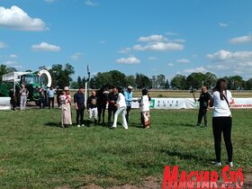 A szezont megnyitó lóverseny Zobnaticán