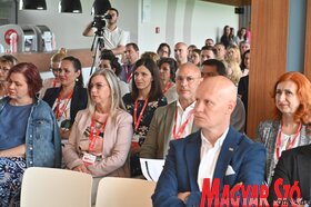 A Vajdasági Mentorprogram negyedik évadának nyitóeseménye Topolyán