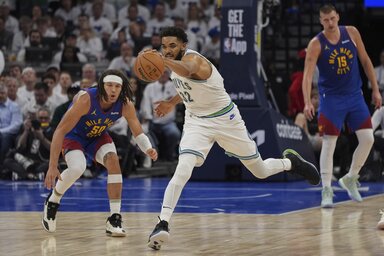 Jöhet a mindent eldöntő összecsapás: Aaron Gordon, Karl-Anthony Towns és Nikola Jokić (Fotó: Beta/AP)