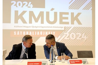 Klemm József és Potápi Árpád János (Fotó: MTI)