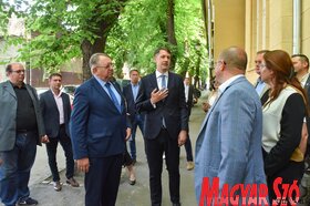 Felavatták Bíró Károly emléktábláját Szabadkán