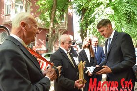 Felavatták Bíró Károly emléktábláját Szabadkán