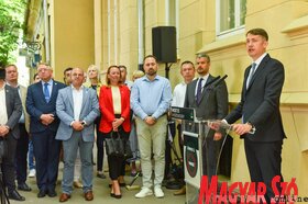 Felavatták Bíró Károly emléktábláját Szabadkán