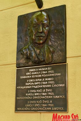 Felavatták Bíró Károly emléktábláját Szabadkán