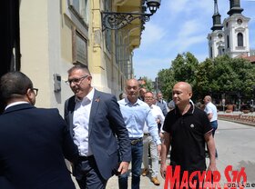 A karlócai bortermelők kínai felvásárlókkal kötöttek egyezményt