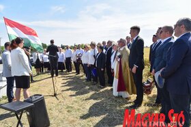 Felújították a kaponyai emlékművet