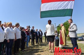 Felújították a kaponyai emlékművet
