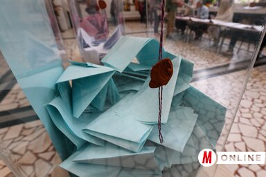 A szavazóhelyek reggel 7-től este 8-ig várják a voksolókat (Ótos András felvétele)