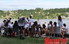 Több mint ezer végzős diák ünnepelt az újvidéki Strandon