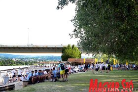 Több mint ezer végzős diák ünnepelt az újvidéki Strandon