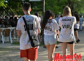 Több mint ezer végzős diák ünnepelt az újvidéki Strandon