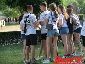 Több mint ezer végzős diák ünnepelt az újvidéki Strandon