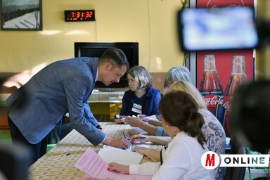 Dr. Pásztor Bálint a szavazáson (Molnár Edvárd felvétele)