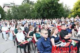 Elballagtak a szenttamási nyolcadikosok