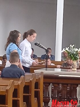 Tanév-, meggy- és falunap záró istentisztelet Bácsfeketehegyen