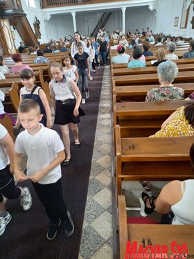 Tanév-, meggy- és falunap záró istentisztelet Bácsfeketehegyen