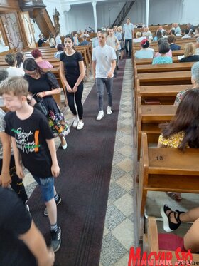 Tanév-, meggy- és falunap záró istentisztelet Bácsfeketehegyen
