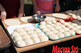Meggynapokat tartottak Bácsfeketehegyen
