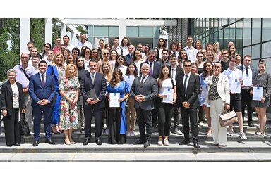 Nyolcvanhatan kaptak ösztöndíjat (Ótos András felvétele)