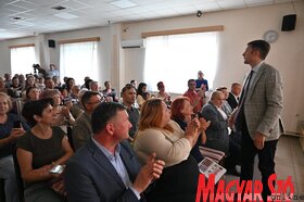 Magvető nyereményjáték-sorsolás és a Népkör MMK gálája