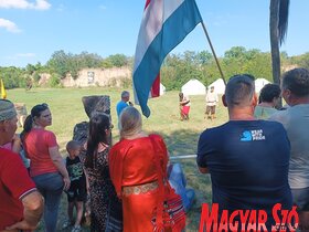 Ősök Napja Bajsán
