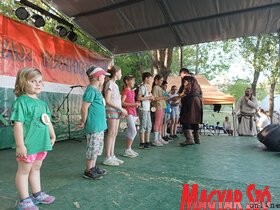 Ősök Napja Bajsán