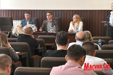 A feldolgozással foglalkozó gazdák befektetéseihez 90 millió dinárral járult hozzá az idén a mezőgazdasági titkárság  (Fotó: Ótos András)