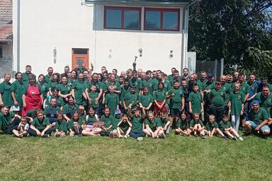 A Szajáni Önkéntes Tűzoltó-egyesület tagjai (Fotó: Facebook.com)