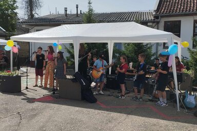 Zenei programmal is készültek a szervezők /Kancsár Izabella felvétele