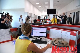 A Vajdasági RTV székházába látogatott a tartományi kormányfő
